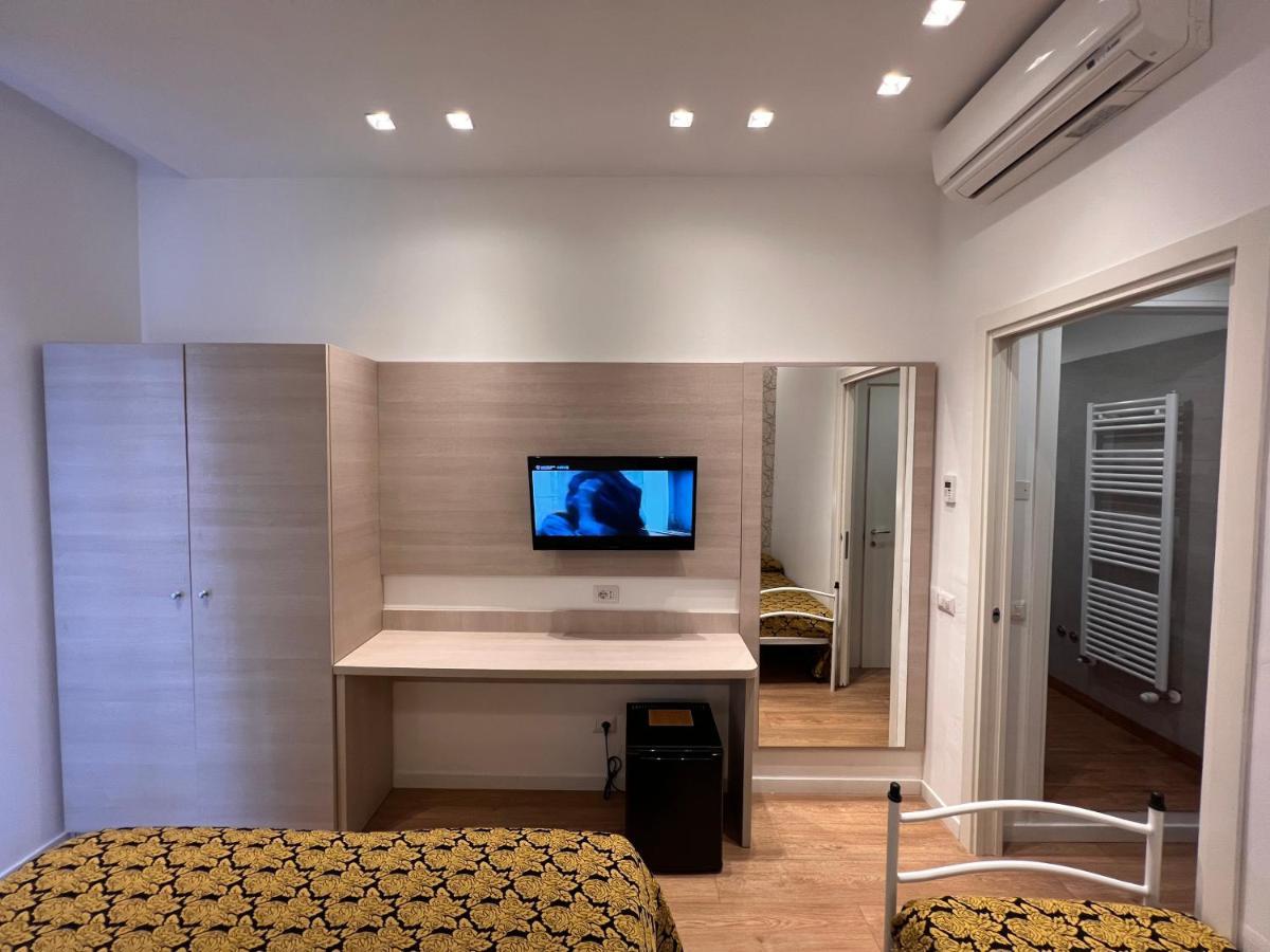 Feel Good Hotel Rimini Ngoại thất bức ảnh