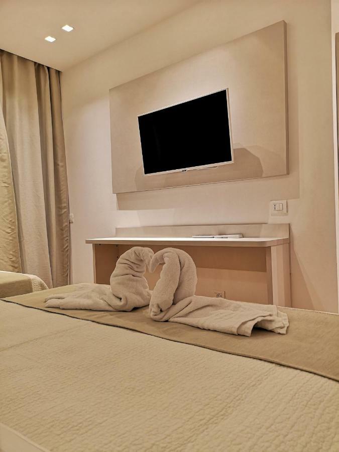 Feel Good Hotel Rimini Ngoại thất bức ảnh